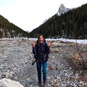 Meet your Posher, Emily